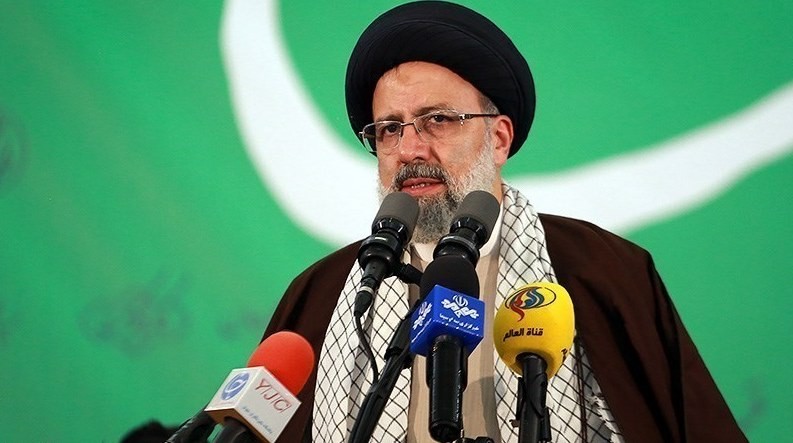 «رئیسی» رسما «روحانی» را به مناظره فرا خواند