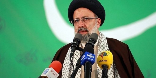 اگر نمی‌توانید چرا باز به صحنه آمده‌اید؟/ چطور حقوق‌های نجومی می‌شود اما افزایش یارانه محرومان نمی‌شود؟