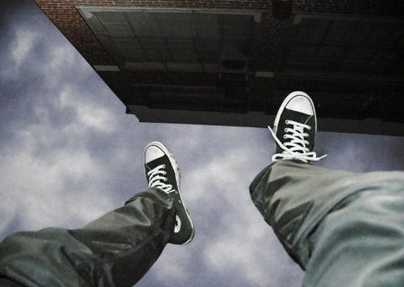 ممانعت پلیس از خودکشی شهروند ۲۲ ساله رشتی