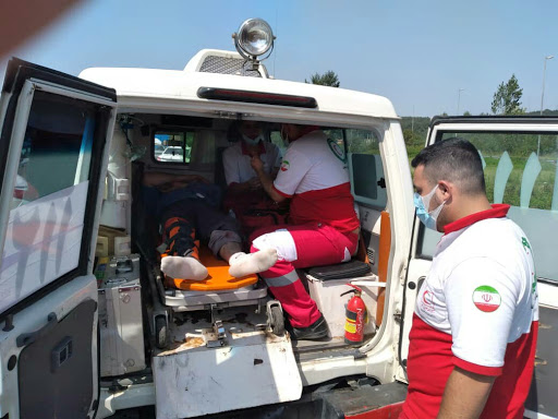 مصدومیت مرد ۳۰ساله پس از سقوط از پل غازیان