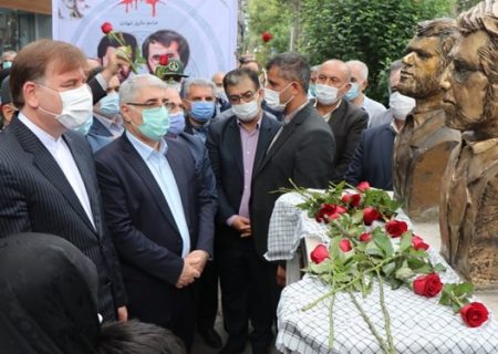 گلباران محل شهادت تنها استاندار شهید کشور و معاونش