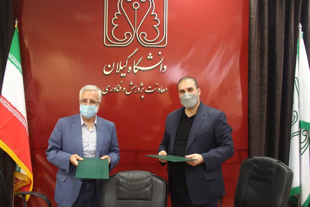 انعقاد تفاهمنامه ساخت دستگاه حذف شیشه از کود جهت افزایش مرغوبیت کود کارخانه کمپوست رشت