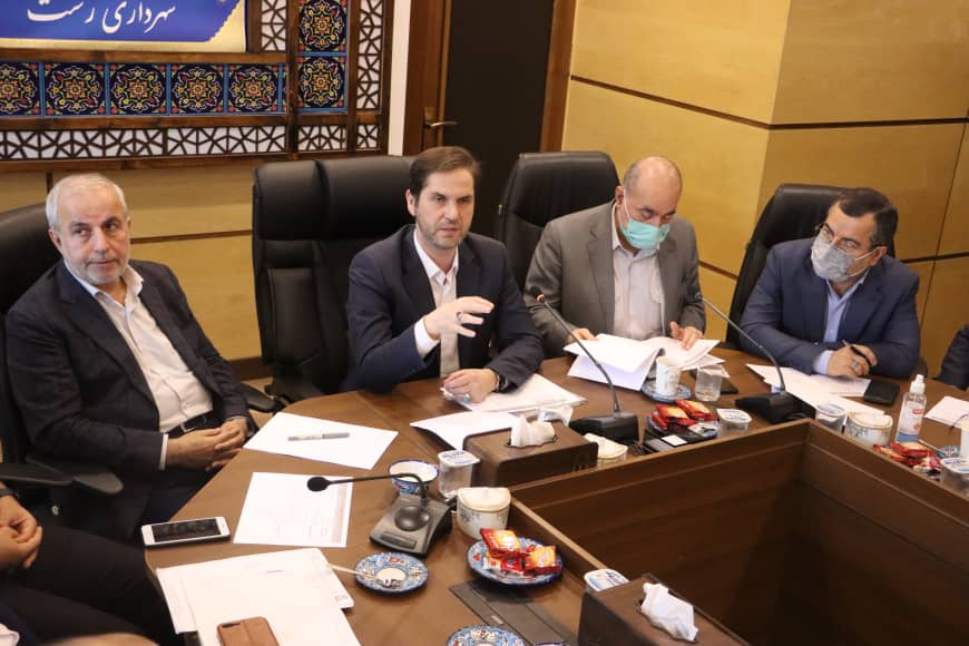 لزوم وصول مطالبات شهرداری رشت از دستگاههای اجرایی/ شهر رشت به زیرساختهای حمل و نقل انبوهبر نیاز جدی دارد