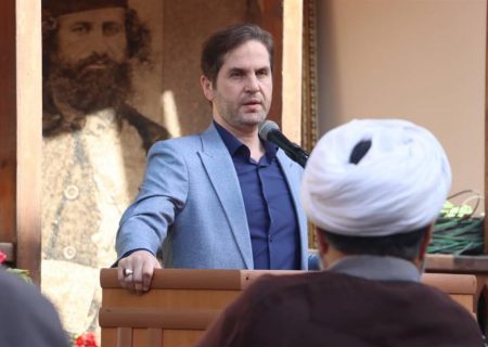 میرزا کوچک با پایه‌ریزی نهضت خود از عزت مردم دفاع کرد