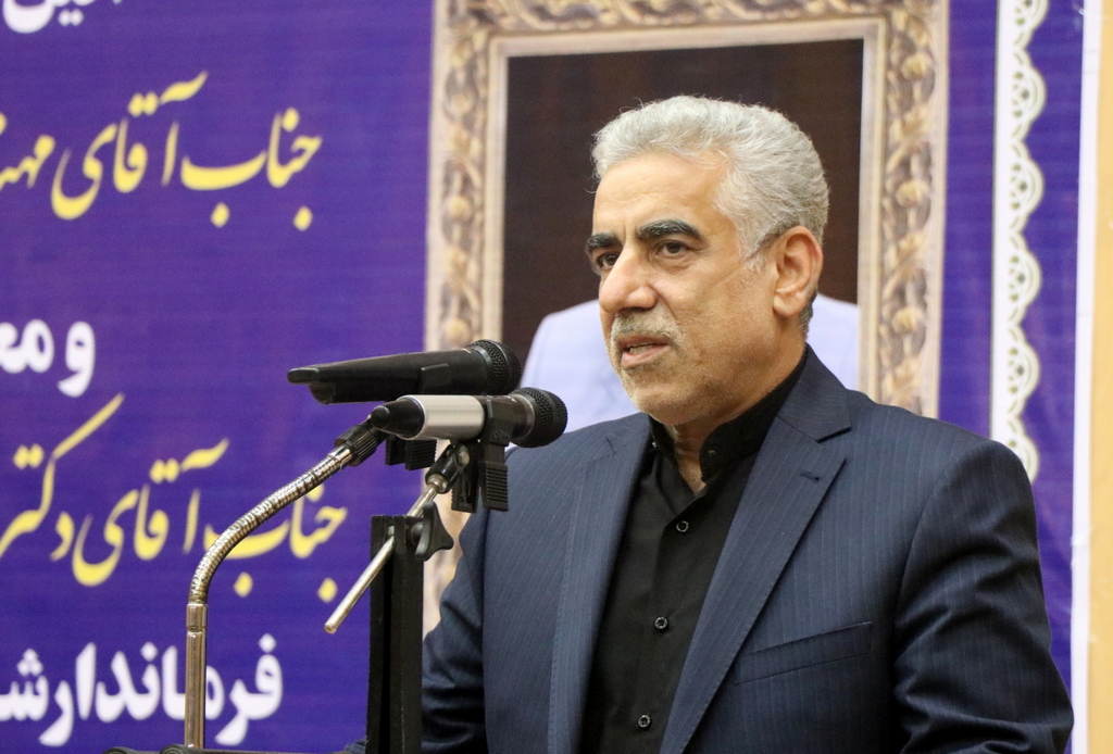 از اندیشه‌های مختلف استقبال کرده اما سهم‌خواهی را نمی‌پذیرم