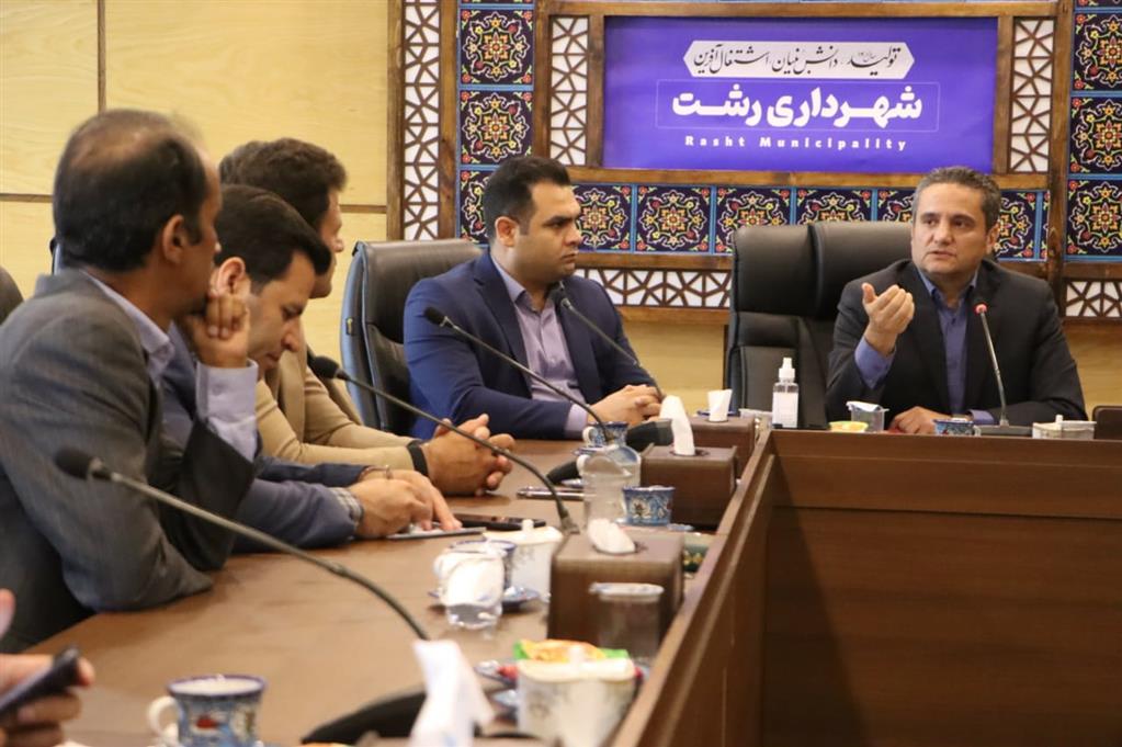 بهره برداری از تجارب مدیریت شهری رشت در راستای افزایش جاذبه های گردشگری قروه