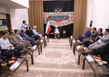 ضرورت گسترش ارتباط فنی و حرفه‌ای گیلان با مراکز دانش بنیان/مطالعه روی هوش مصنوعی و فیزیک کوانتوم در استان ضرورت دارد