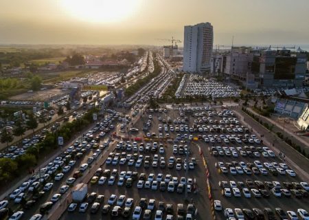 افزایش ۲۱ درصدی ورود گردشگران به فاز تجارت منطقه آزاد انزلی