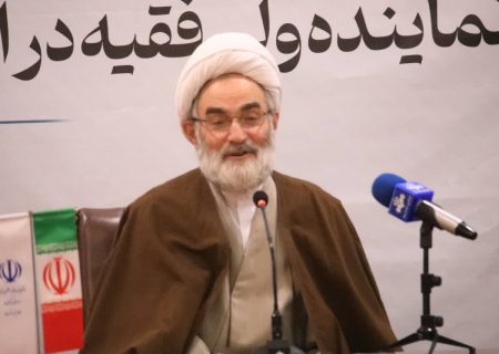 اعتقاد به باورهای والای انقلاب هدف تشکل‌های دانش‌آموزی است/حجاب دختران ما خار چشم دشمنان