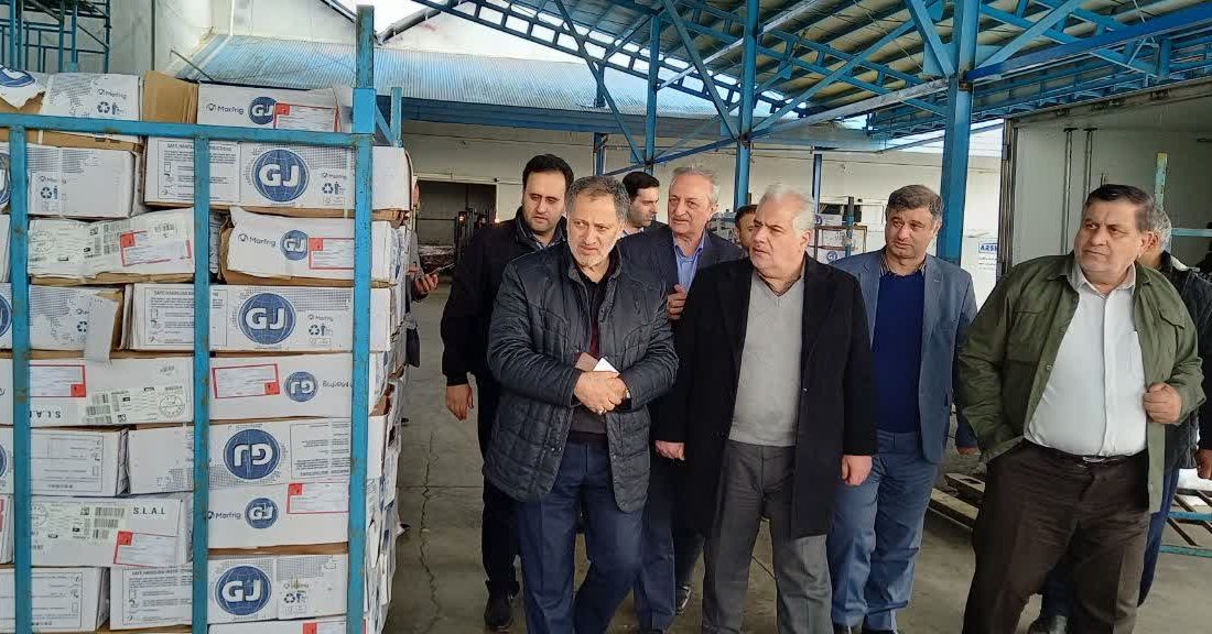 بازدید بازرس کل گیلان از انبارها و سردخانههای ذخیره ارزاق عمومی