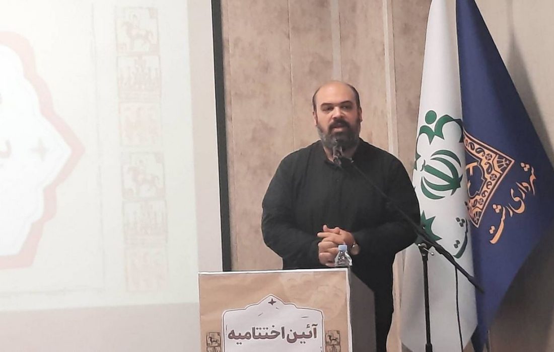 اختتامیه سومین سوگواره ملی تئاتر نینوائیان در رشت برگزار شد