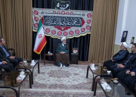 دانشگاه باید استقلال علمی و فکری خود را حفظ کند، نه جولانگاه رقابت‌های سیاسی باشد