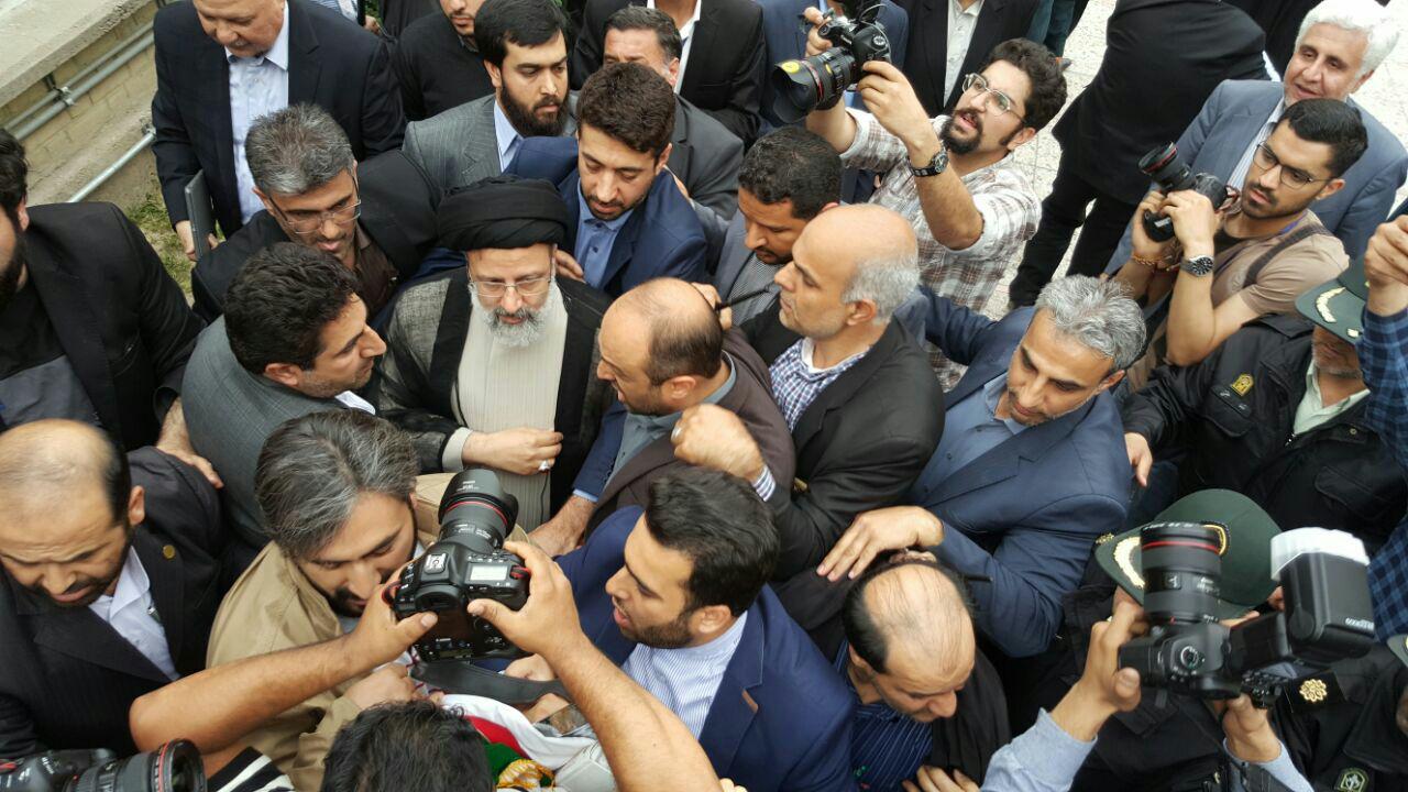 حجت‌الاسلام رئیسی داوطلب انتخابات ریاست جمهوری شد