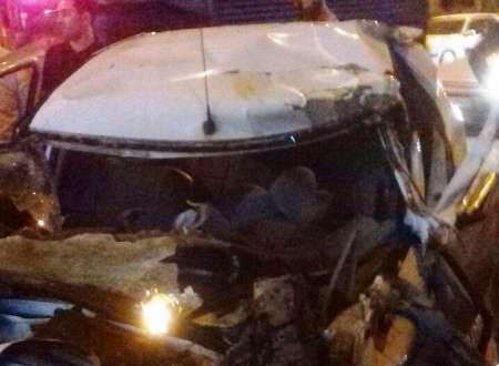 تصادف خودروی ال ۹۰ با تانکر آب در آستارا یک کشته برجا گذاشت