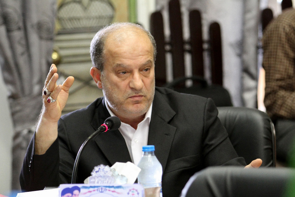 «حاجی پور» رییس شورای شهر رشت شد