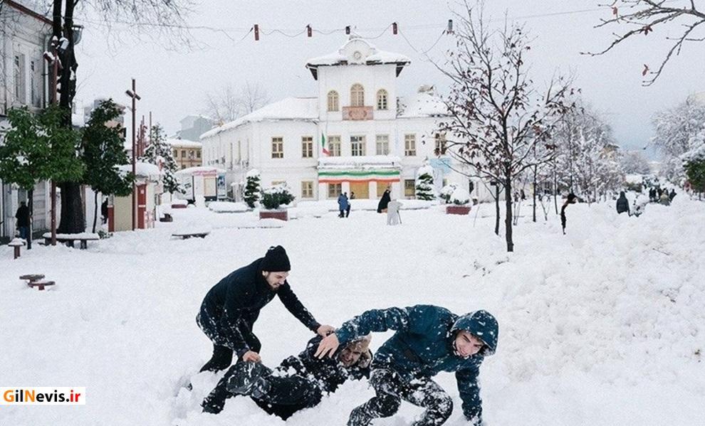 شبکه برق گیلان برای بارش برف سنگین طراحی نشده است