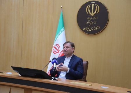 رمز موفقیت شورا همدلی و خدمت صادقانه است/ شفافیت فساد را دور میکند