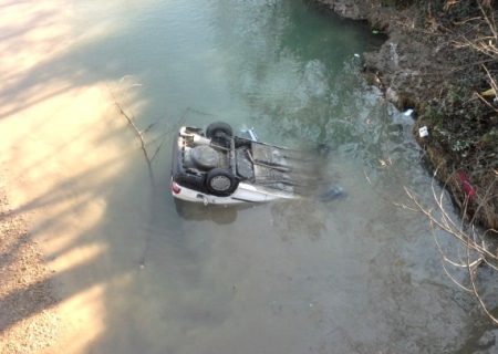 فوت زن و مرد گیلانی در پی سقوط خودرو به رودخانه پیربازار رشت