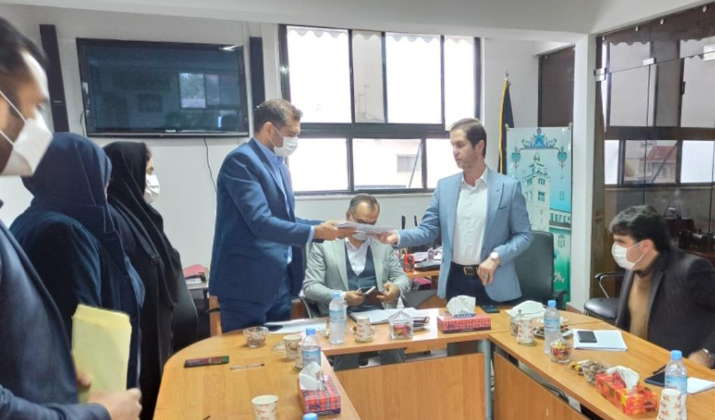 برنامههای پیشنهادی شهردار منتخب رشت تحویل سرپرست شهرداری شد