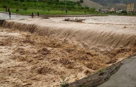 امدادرسانی به ۶۷ گیلانی گرفتار در بارش باران و سیل