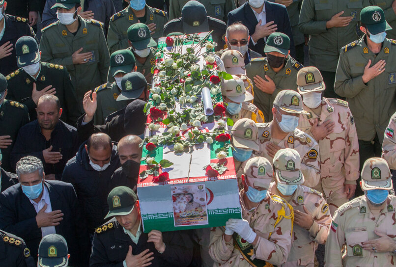 پیکر پاک مرزبان شهید «رضا هدایتی» در رشت تشییع شد