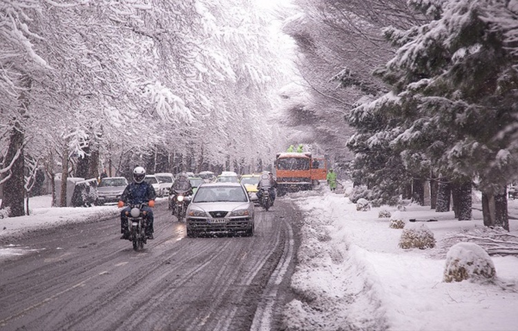 کاهش ۱۰ تا ۱۵ درجه ای دمای هوای گیلان از فردا/ برف و کولاک در راه