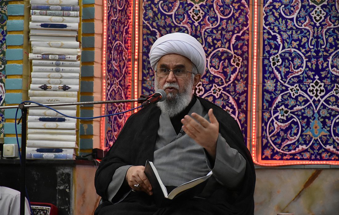 آیت‌الله رمضانی: هیئتی که به معارف و احکام اهل بیت (ع) نپردازد، قطعا منحرف شده است