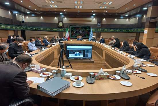 خدمت به مردم از شاخصههای مدیر تربیتیافته در مکتب حسینی است