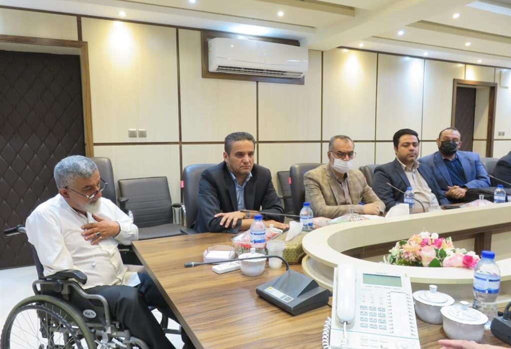 تبدیل وضعیت نیروهای ایثارگر در اولویت باشد/مناسب سازی محیط شهری با هدف سهولت تردد جانبازان