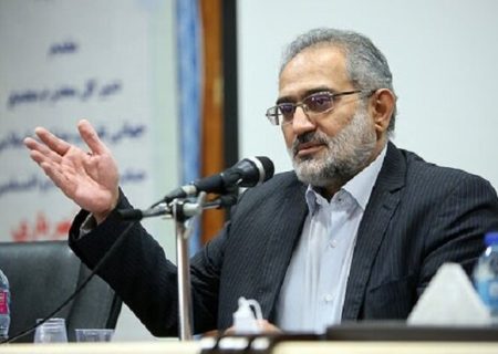 انزواطلبی جریان روشنفکری آفتی بزرگ است
