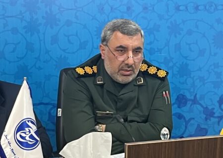 ریسمان وحدت در ایران اسلامی به منطقه و جهان کشیده شود