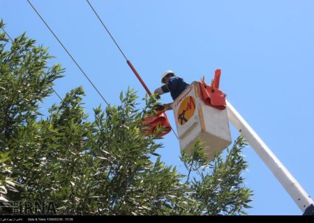 حال سیم‌بانان سقوط کرده از تیر برق در گیلان مساعد است