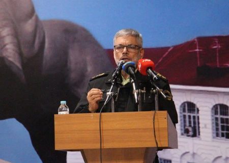 اقامه نماز راهبرد مدیریتی قرآن کریم برای امت اسلام است