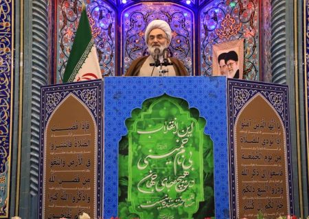 ۱۲ بهمن ۱۳۵۷ سرآغاز حیات طیبه ملت ایران است/به ایرانی بودن خود افتخار می‌کنیم