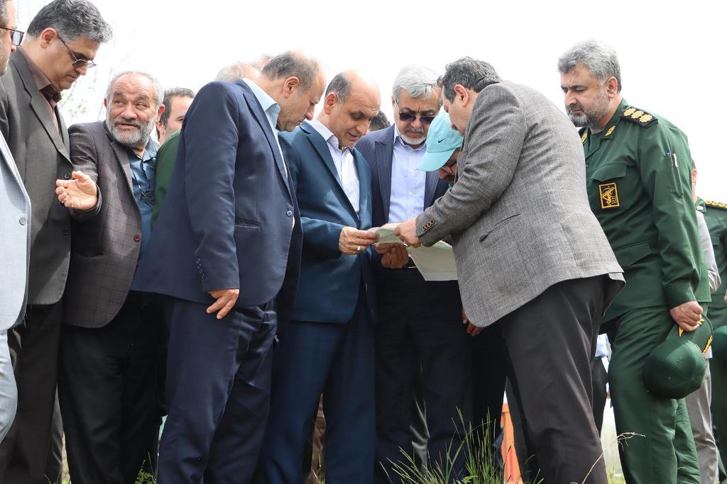 آغاز فرایند لایروبی رودخانه‌های زرجوب و گوهررود رشت