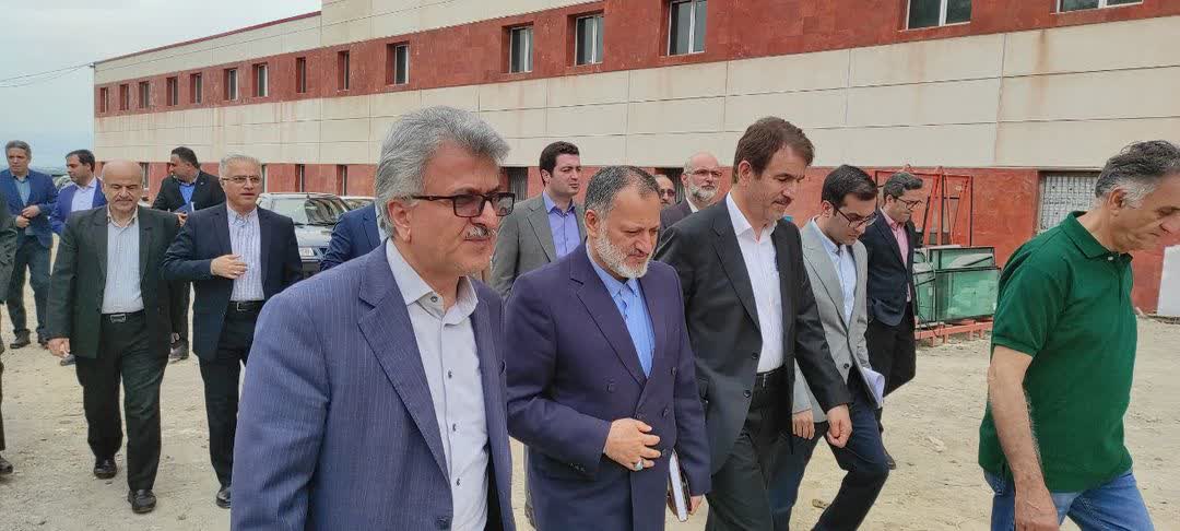 دستور بازرس گیلان بر تشکیل کمیته ویژه تسریع پروژه بیمارستان ۴۲۱ تختخوابی رشت