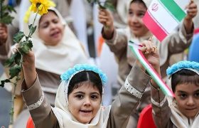 زنگ مهر برای ۲۵ هزار کلاس‌اولی گیلانی نواخته می‌شود