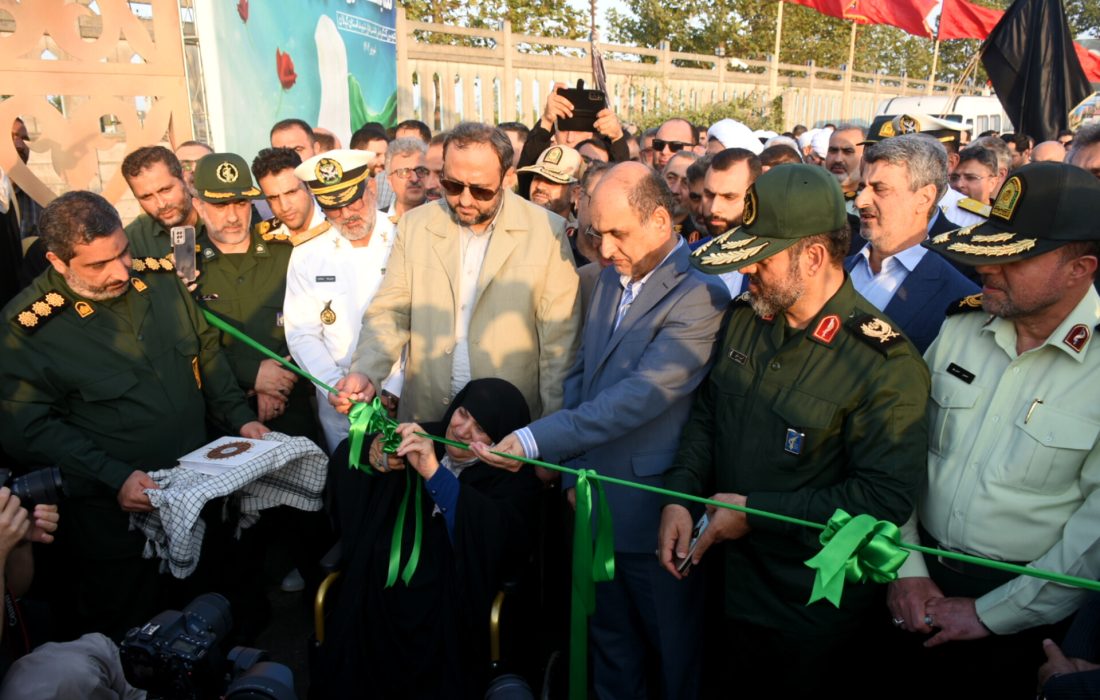 نمایشگاه «روایت پرچمداران» در رشت گشایش یافت