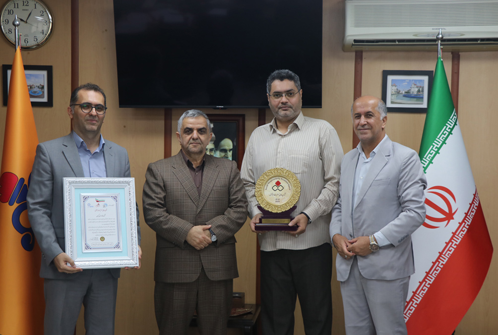 افتخارآفرینی گاز گیلان با کسب نشان عالی مسئولیت اجتماعی پیشرفته