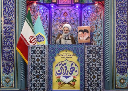 تاب‌آوری ملت ایران آمریکا را مستأصل کرده است / اهانت به پرچم جمهوری اسلامی ایران در دانشگاه‌ها توطئه بیگانگان است