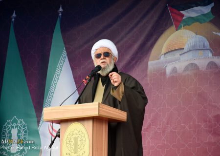 آیت‌الله رمضانی: خشم مقدس ملت‌ها علیه استکبار در حال شکل‌گیری است