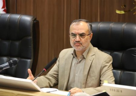 ساماندهی دستفروشان سیاست مدیریت شهری / واحد سیار آسفالت با هدف رفع سریع تر چاله‌های رشت فعال است