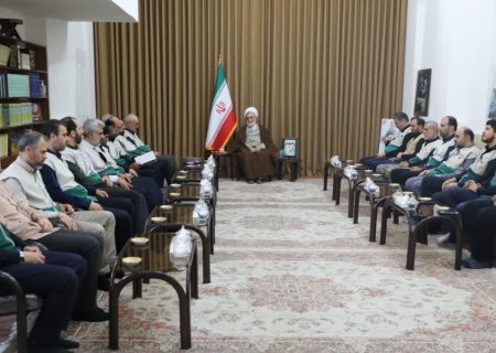 وجود امام رضا (ع) چراغ راهی برای همه بشریت است