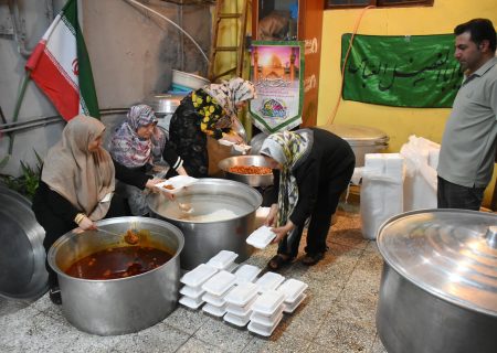 عید غدیر با طعم همدلی؛ ۵ هزار پرس نذری و ۱۰۰ بسته معیشتی در سلیمانداراب رشت